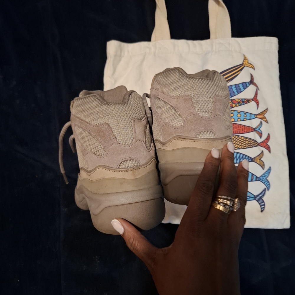 Yeezy Desert Boots - Picture 4 of 4